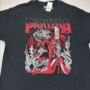 PANTERA BLACK NWT T SHIRT